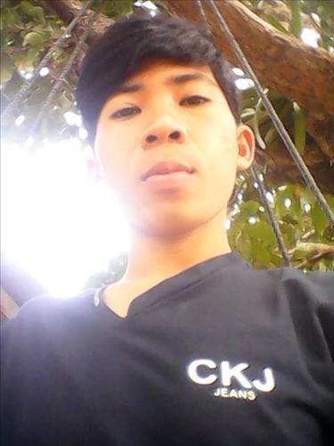 VƯƠNG