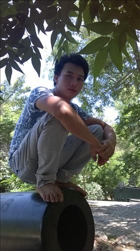 tuấn