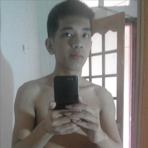 Bạn trai cô đơn