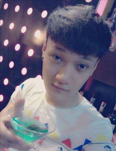 hẹn hò - Mạnh Hùng-Male -Age:22 - Single-Hà Nội-Short Term - Best dating website, dating with vietnamese person, finding girlfriend, boyfriend.