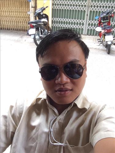 Đông