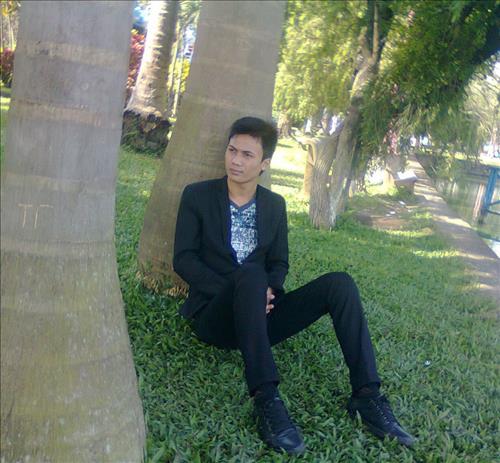 hẹn hò - HoàngThiênLong-Male -Age:26 - Single-Nghệ An-Confidential Friend - Best dating website, dating with vietnamese person, finding girlfriend, boyfriend.