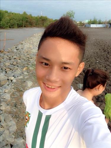 hẹn hò - Son Hoang-Male -Age:22 - Single-Kiên Giang-Lover - Best dating website, dating with vietnamese person, finding girlfriend, boyfriend.