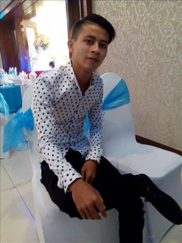 hẹn hò - Bùi Kim Long-Male -Age:19 - Single-Khánh Hòa-Lover - Best dating website, dating with vietnamese person, finding girlfriend, boyfriend.