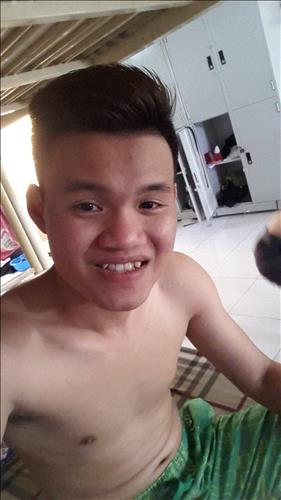 Việt