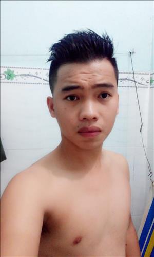 hẹn hò - Hạo Cữu Long-Nam -Tuổi:23 - Độc thân-TP Hồ Chí Minh-Tìm bạn tâm sự