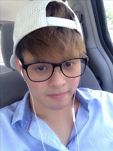 Tuong Le