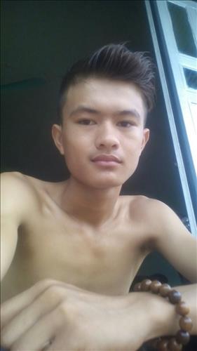 hẹn hò - tùng teng-Male -Age:19 - Single-Bắc Giang-Lover - Best dating website, dating with vietnamese person, finding girlfriend, boyfriend.