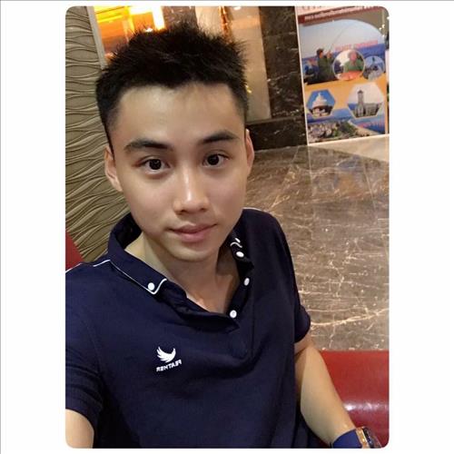 hẹn hò - Nguyen Hoang-Male -Age:25 - Single-Đồng Nai-Lover - Best dating website, dating with vietnamese person, finding girlfriend, boyfriend.