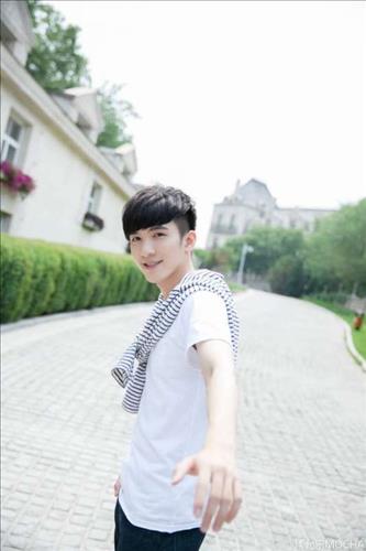 hẹn hò - Aiden-Male -Age:28 - Single-Hà Nội-Confidential Friend - Best dating website, dating with vietnamese person, finding girlfriend, boyfriend.