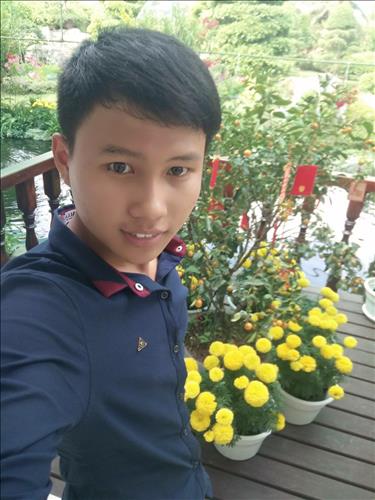 hẹn hò - Thanh Phong-Male -Age:20 - Single-Tiền Giang-Confidential Friend - Best dating website, dating with vietnamese person, finding girlfriend, boyfriend.