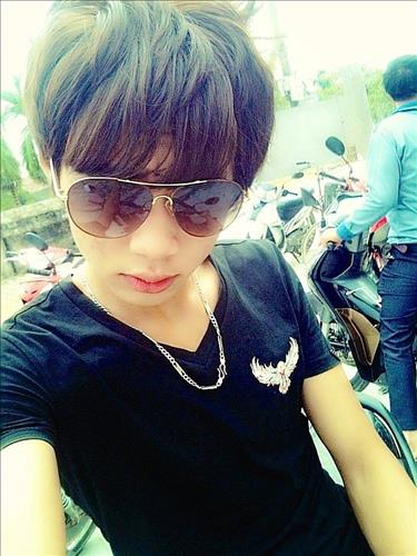 hẹn hò - MinhTung-Male -Age:23 - Single-Quảng Ninh-Lover - Best dating website, dating with vietnamese person, finding girlfriend, boyfriend.