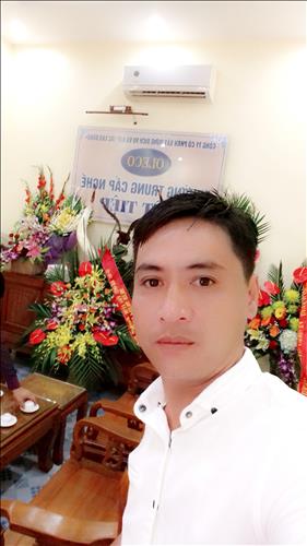 Hoàng Tuấn 