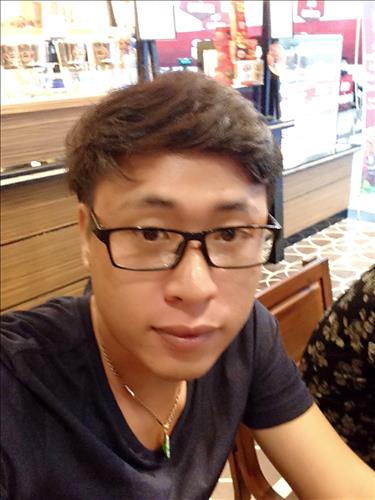 Tam tran hoang