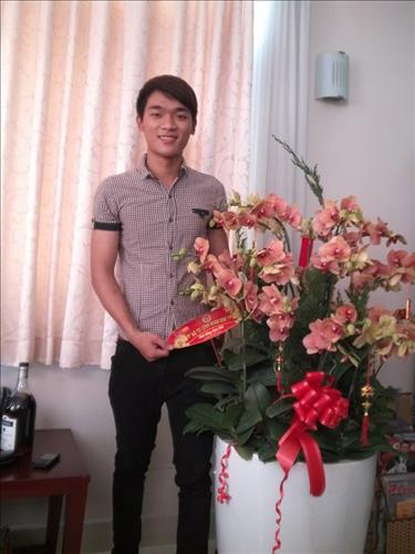 hẹn hò - Nguyen van Luan-Male -Age:24 - Single-Bình Định-Lover - Best dating website, dating with vietnamese person, finding girlfriend, boyfriend.