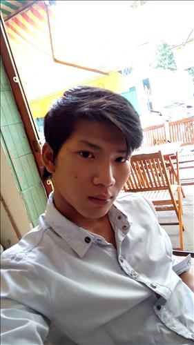 Akira Nguyễn
