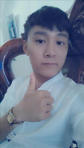 hẹn hò - Trương thanh viên-Male -Age:22 - Single-Quảng Ngãi-Lover - Best dating website, dating with vietnamese person, finding girlfriend, boyfriend.