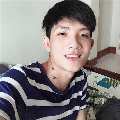 hẹn hò - Phan Jonathan-Nam -Tuổi:19 - Độc thân-TP Hồ Chí Minh-Người yêu lâu dài