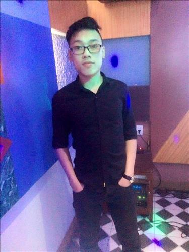 hẹn hò - Đức Lượng-Male -Age:20 - Single-Sơn La-Lover - Best dating website, dating with vietnamese person, finding girlfriend, boyfriend.