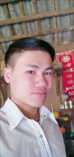 hẹn hò - Chí Công-Male -Age:20 - Single-Thanh Hóa-Lover - Best dating website, dating with vietnamese person, finding girlfriend, boyfriend.