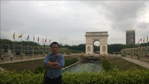 Việt