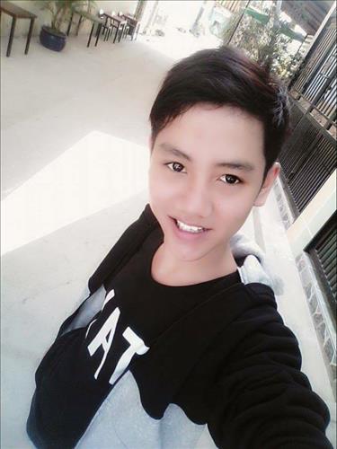 Ân Phạm