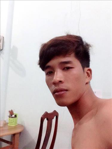 hẹn hò - tony_tuyền-Male -Age:28 - Single-Đăk Lăk-Lover - Best dating website, dating with vietnamese person, finding girlfriend, boyfriend.