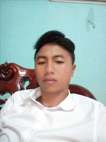 Lâm bảo long 