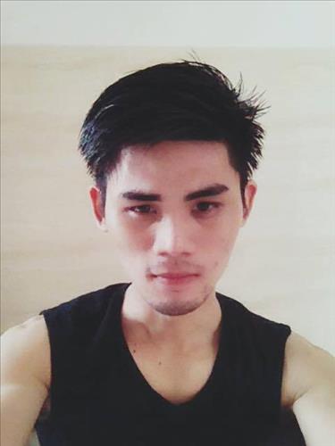 tường