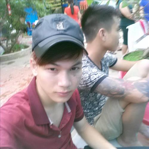 hẹn hò - Triệu-Male -Age:21 - Single-Yên Bái-Lover - Best dating website, dating with vietnamese person, finding girlfriend, boyfriend.