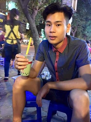 hẹn hò - Hoàng Văn Tám-Male -Age:22 - Single-Hà Nội-Lover - Best dating website, dating with vietnamese person, finding girlfriend, boyfriend.