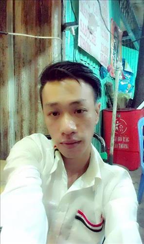 hoàng duy