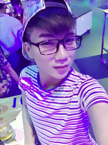 hẹn hò - Thái-Gay -Age:23 - Single-TP Hồ Chí Minh-Lover - Best dating website, dating with vietnamese person, finding girlfriend, boyfriend.