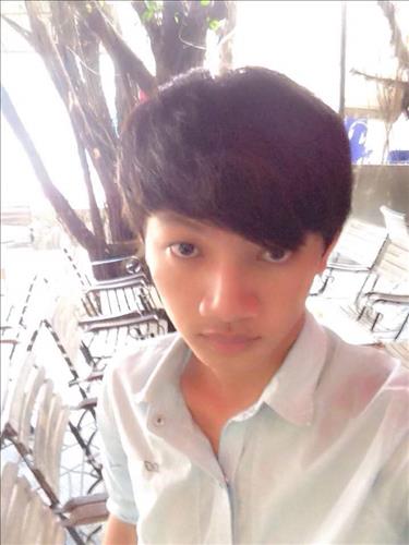 Tấn Đạt Nguyễn