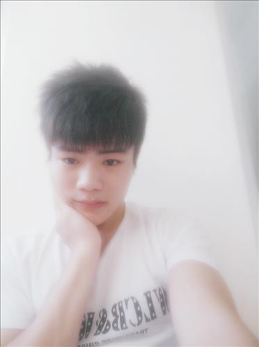 hẹn hò - Quang-Male -Age:22 - Single-Thái Nguyên-Confidential Friend - Best dating website, dating with vietnamese person, finding girlfriend, boyfriend.