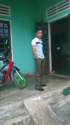 Quang Ý 