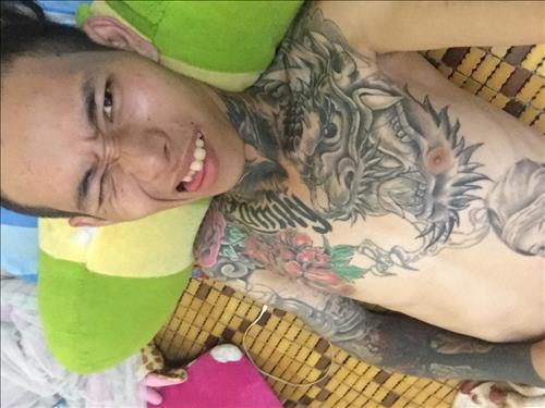 tuan le
