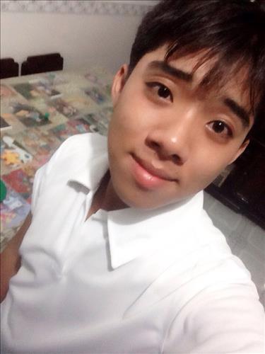hoàng tiến 