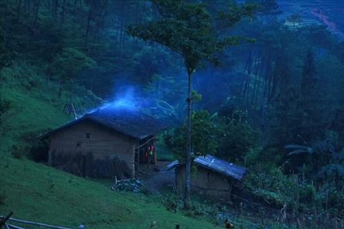 hẹn hò - Lam Yên-Nữ -Tuổi:34 - Ly dị-Đà Nẵng-Tìm bạn tâm sự