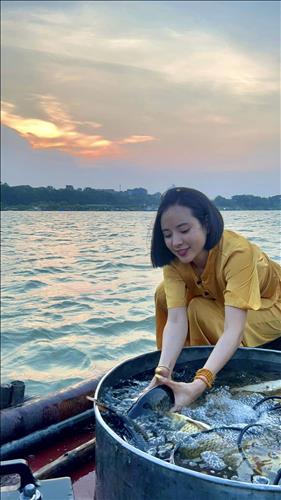 hẹn hò - Phương Hoa-Lady -Age:31 - Divorce-Quảng Ninh-Confidential Friend - Best dating website, dating with vietnamese person, finding girlfriend, boyfriend.