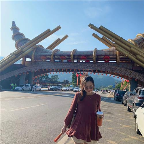hẹn hò - Thuỷ-Nữ -Tuổi:18 - Độc thân--Người yêu lâu dài