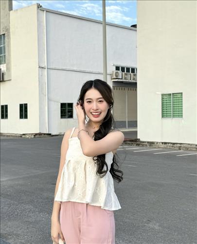 Nhi Nhi