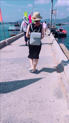 Quách Hồng Quyên 