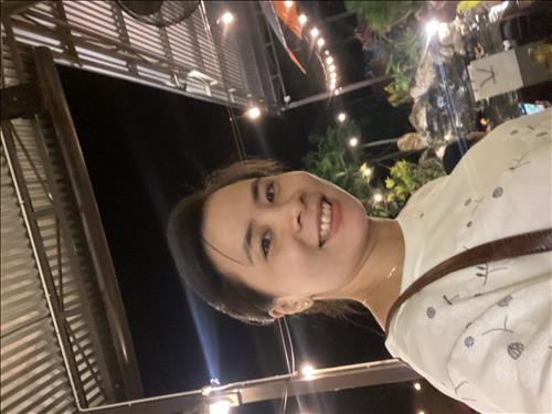 Thuỳ Nhung