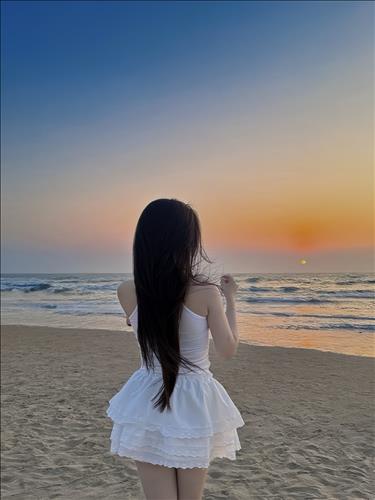 hẹn hò - Ly ☘️-Nữ -Tuổi:28 - Độc thân-Bình Dương-Người yêu lâu dài