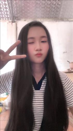 hẹn hò - Tú Uyên-Nữ -Tuổi:15 - Đang có người yêu-Bắc Giang-Tìm bạn bè mới