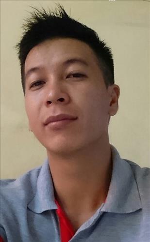 Hòn Đá Cô Đơn