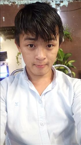 hẹn hò - Quang phúc -Male -Age:26 - Single-Quảng Ngãi-Lover - Best dating website, dating with vietnamese person, finding girlfriend, boyfriend.