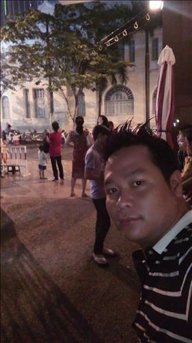 Cô đơn mình anh