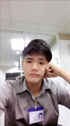 hẹn hò - Bùi Thanh Quân-Nam -Tuổi:25 - Độc thân-TP Hồ Chí Minh-Người yêu lâu dài